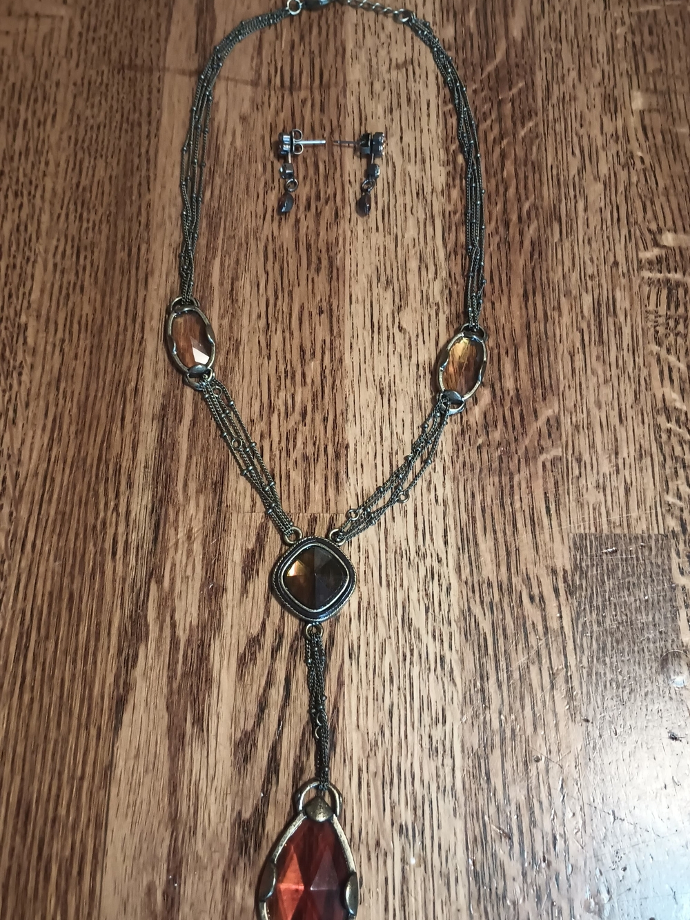 Elegant 5X Brand Coppertone Jewelry Set - Necklace & Matching Earrings